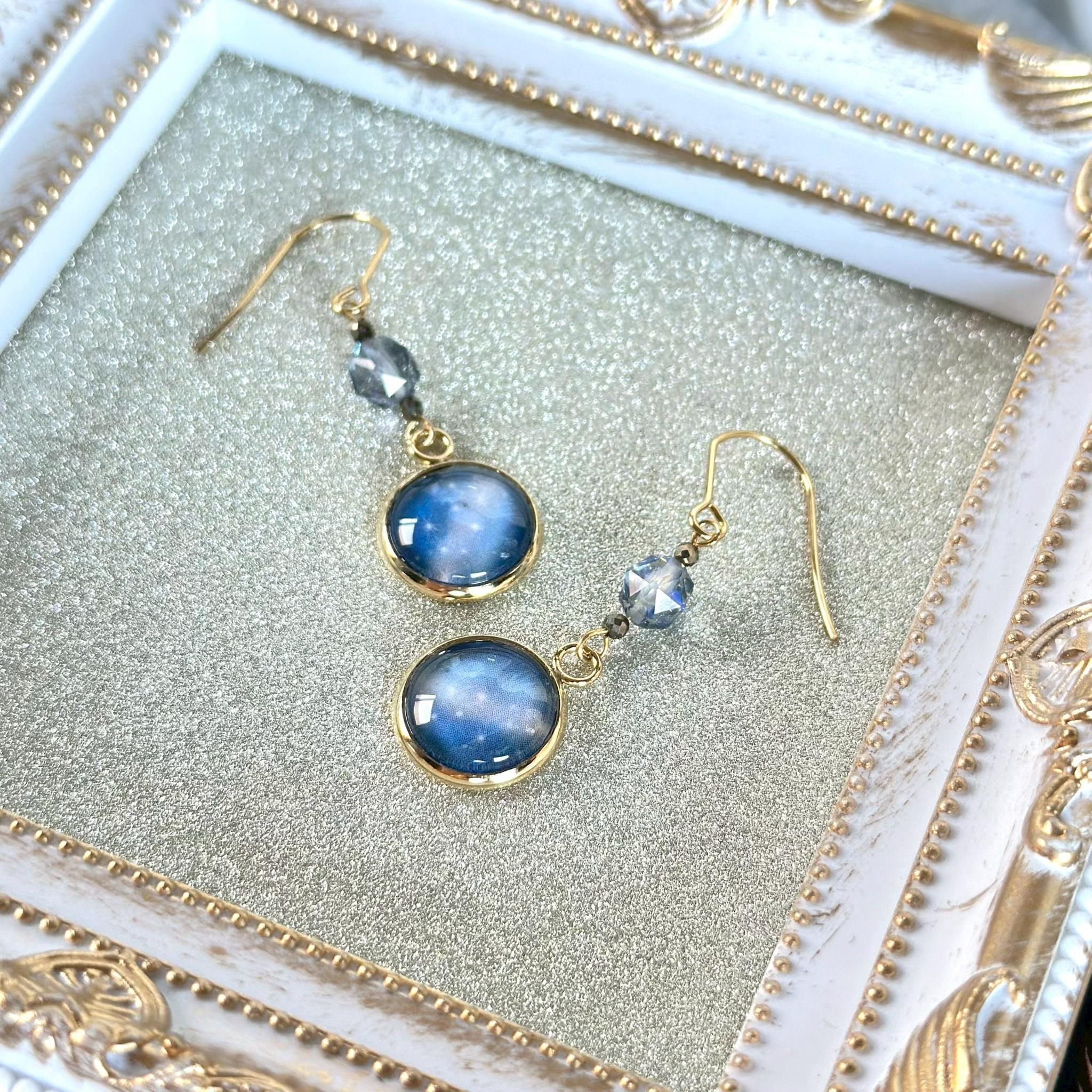 煌めく天の川ピアス◇サージカルステンレスピアスフック使用◇14kgf・イヤリングに変更可能◇クリックポスト送料無料